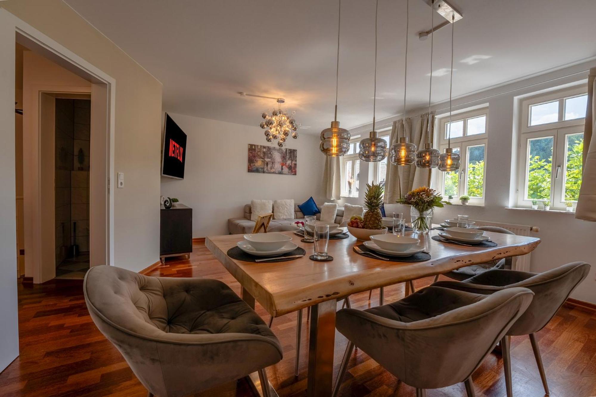 Schlossberg Residences - Markplatz City-Apartment Weinheim Extérieur photo