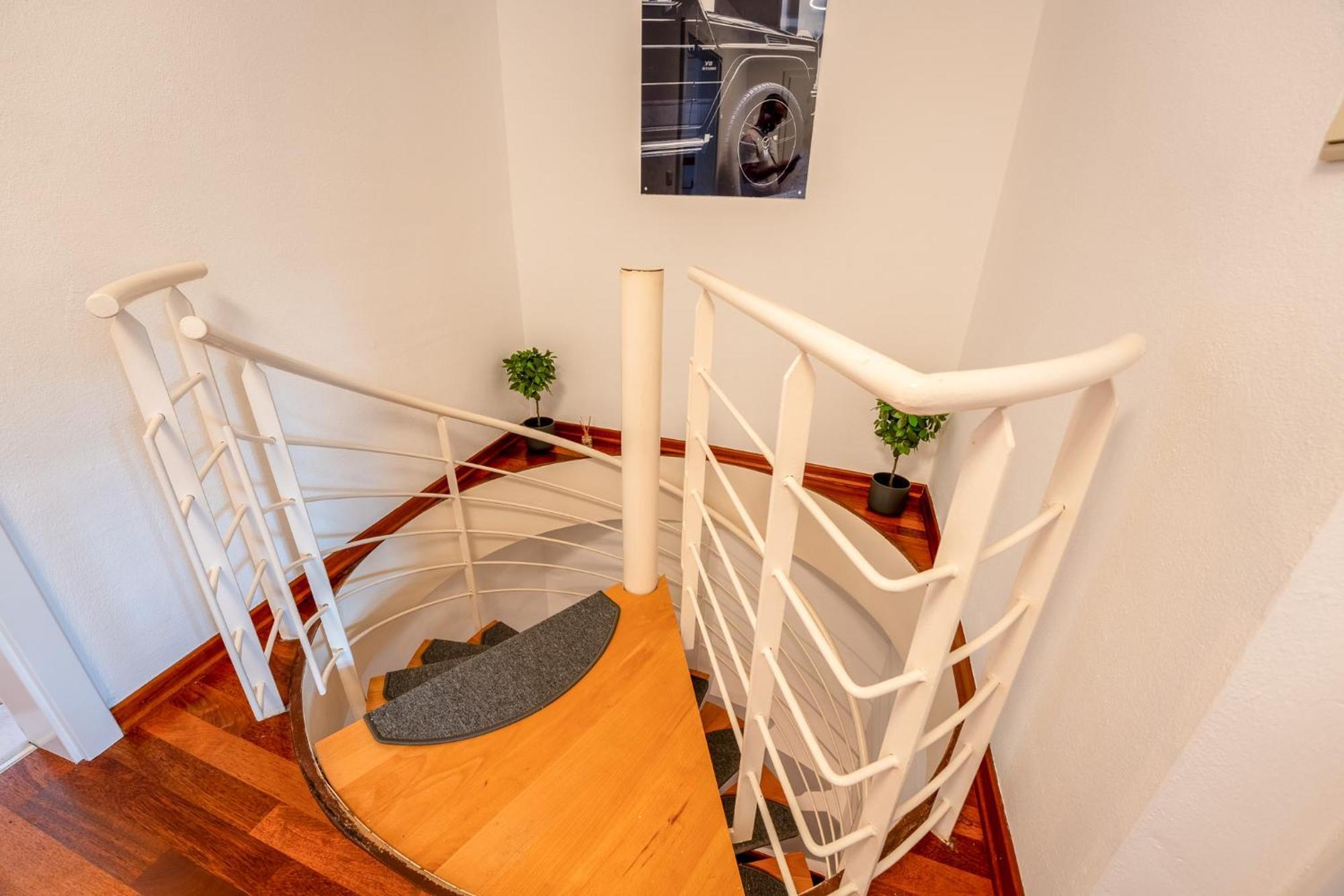 Schlossberg Residences - Markplatz City-Apartment Weinheim Extérieur photo